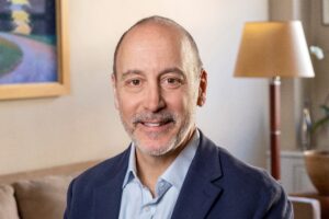 robert brown headshot